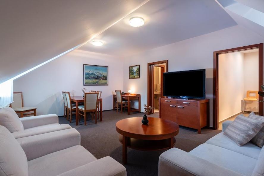 Horský hotel Remata Raztocno Exteriér fotografie