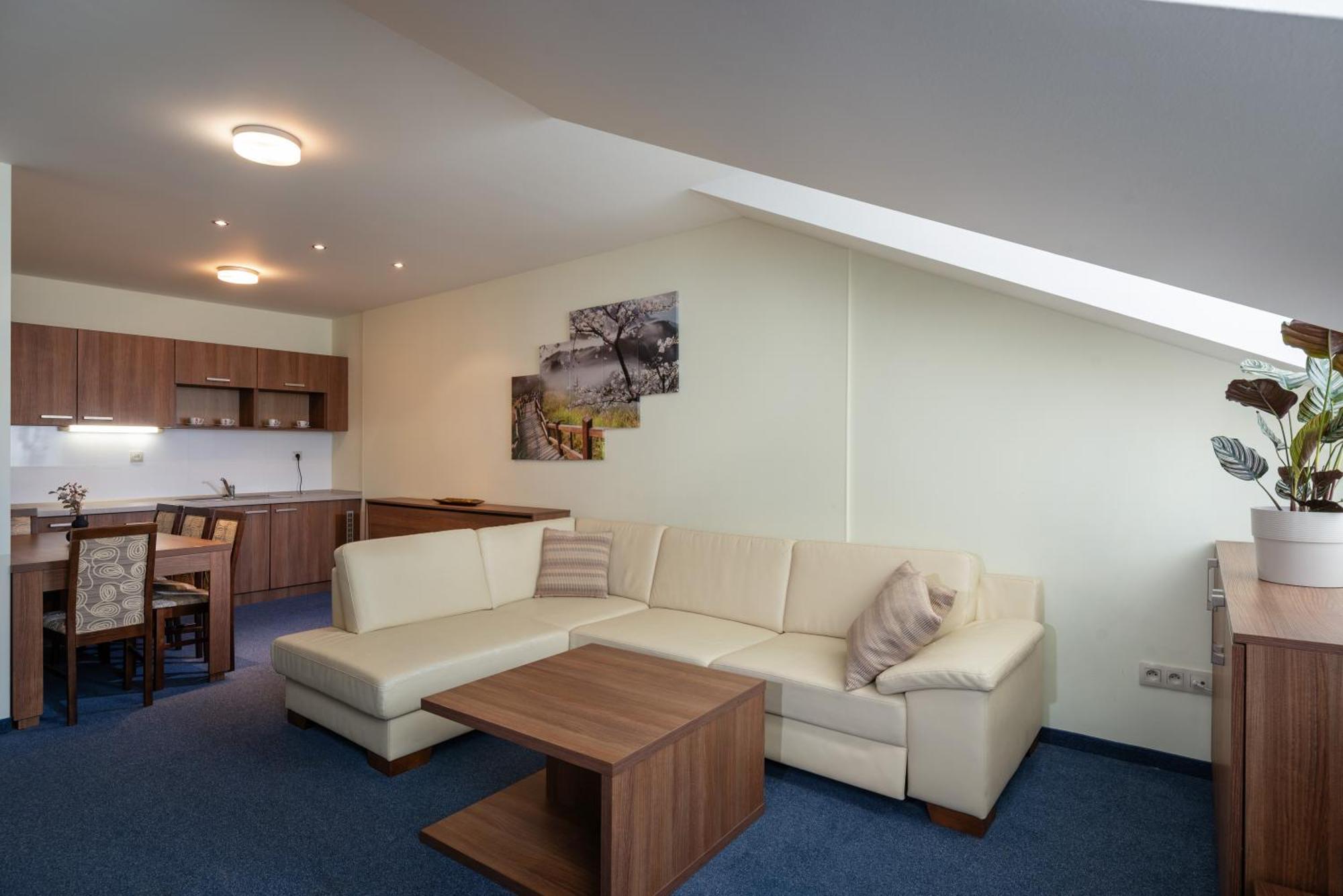 Horský hotel Remata Raztocno Exteriér fotografie